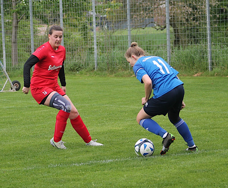 FC Donop-Voßheide Frauenfußball: DonVoß-Endspurt reicht nur noch für einen Punkt