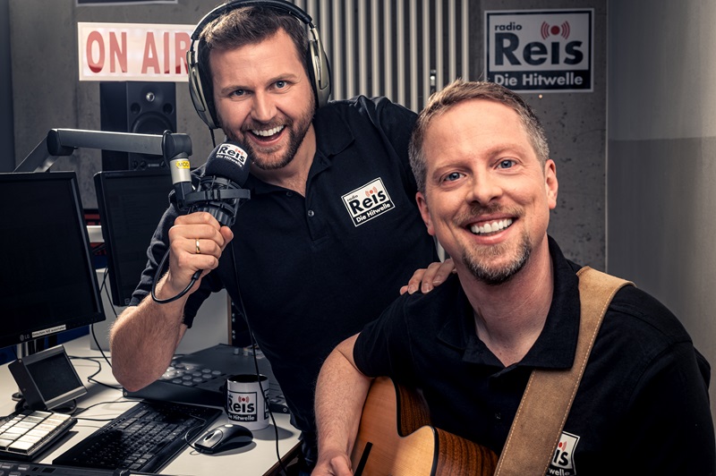 Restkarten für Musik-Comedy „Reis against the Spülmachine” in der Schießhalle