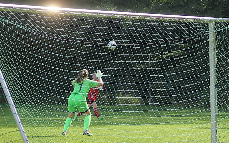 FC Donop-Voßheide – SVKT Minden II 3:4 (2:1)