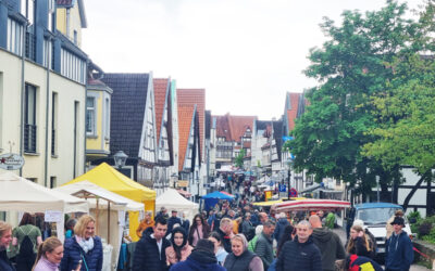 Blomberger Frühlingsmarkt lockte zahlreiche Besucher an