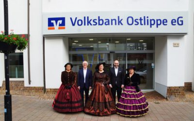 Volksbank Ostlippe unterstützt das Charles Dickens Festival mit großzügigem Sponsoring