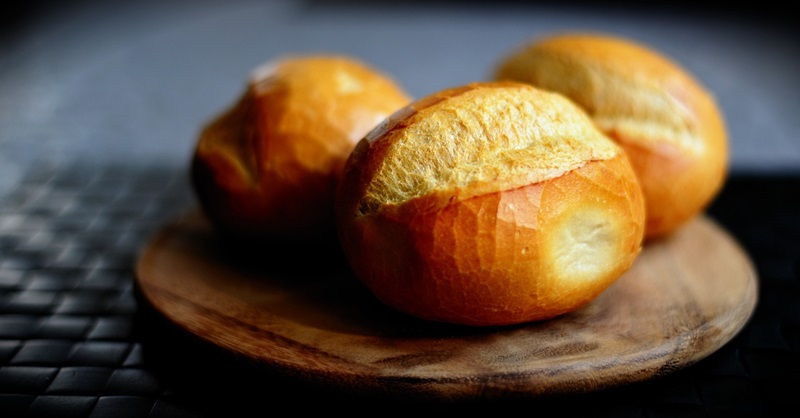 Brötchen- und Blumenverkauf an Neujahr