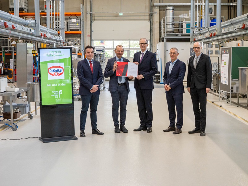 Kooperation mit Dr. Oetker: „Zusammenarbeit bringt erhebliche Vorteile für Studierende“