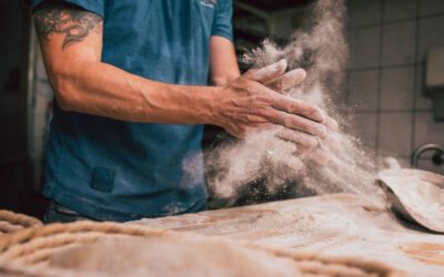 Frühaufsteher-Jobs: 1.030 Profis backen und verkaufen im Kreis Lippe Brot und Brötchen