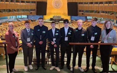 Schüler des Dietrich-Bonhoeffer-Berufskollegs des Kreises Lippe als junge Diplomaten in New York