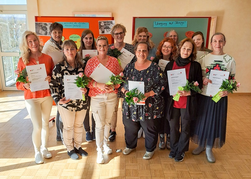 DRK-Mitarbeiterinnen absolvieren Fortbildung zur Fachkraft im offenen Ganztag