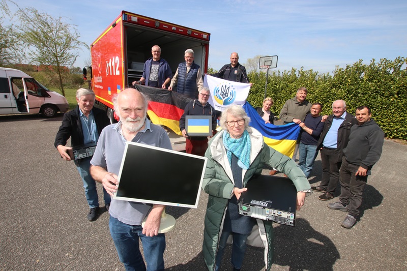 Kreis Lippe spendet ausgediente Rechner und Flachbildschirme für Ukraine