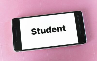 Über 56 Prozent der Studierenden in NRW war erwerbstätig