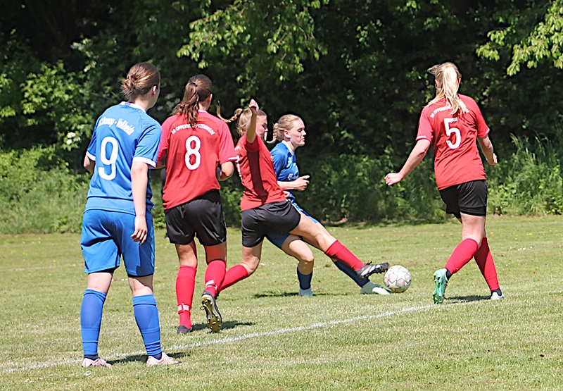 FC Donop-Voßheide – FC Oppenwehe 0:3 (0:1)