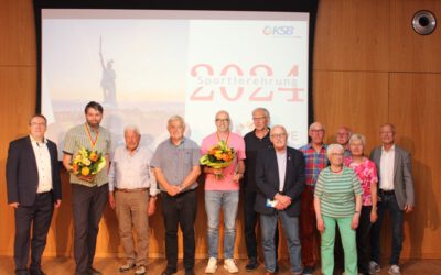 Für besondere sportliche Leistungen: Landrat übergibt Medaillen an lippische Sportlerinnen und Sportler