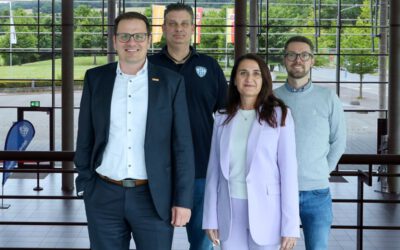 TBV Lemgo Lippe und Stadtwerke Lemgo verlängern Partnerschaft: Nachhaltige Mobilität für Fans bleibt im Fokus