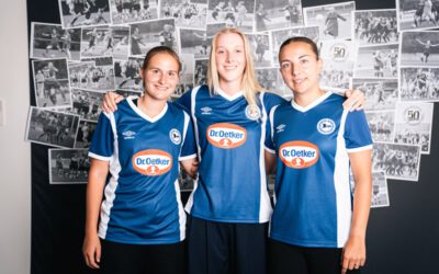 50 Jahre Frauenfußball: DSC-Frauen laufen erstmals im eigenen Jubiläumstrikot auf