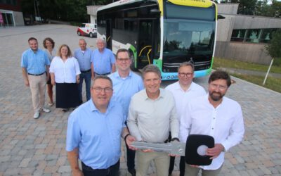 E-Bus: Lippemobil nimmt erstes Fahrzeug der neuen Flotte in Betrieb