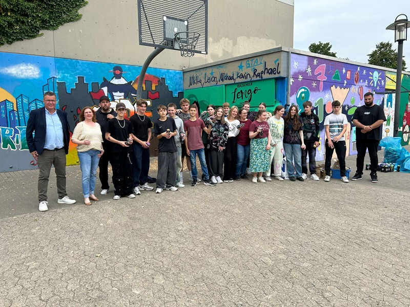 Kreativität trifft MINT – Graffitiprojekt an der Realschule Lemgo begeistert