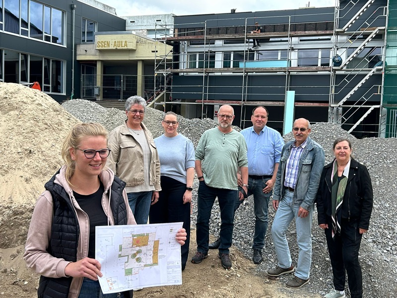 Innenhof-Umbau gestartet: Sekundarschule Blomberg wird grüner und lebendiger