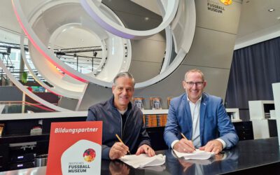 DRK Lippe und Deutsches Fußballmuseum unterzeichnen Kooperationsvereinbarung