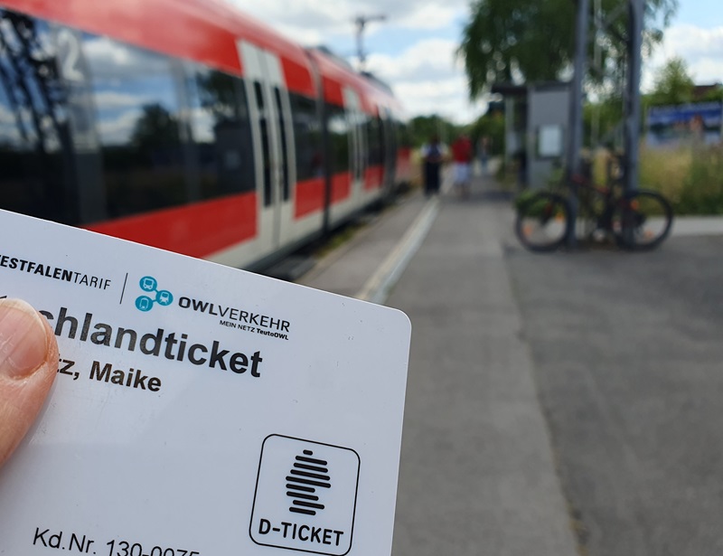 Deutschlandticket ab 1. Januar 2026: Fahrgäste zahlen 5,00 Euro mehr