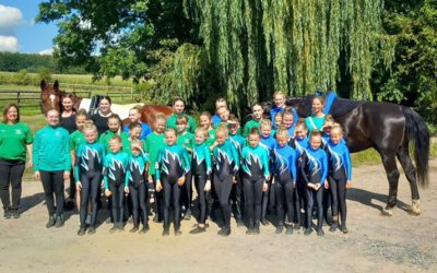Voltigieren in Donop- Finale im Nachwuchschampionat