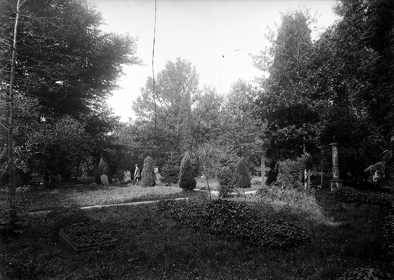 Führung über den Friedhof Rintelner Straße