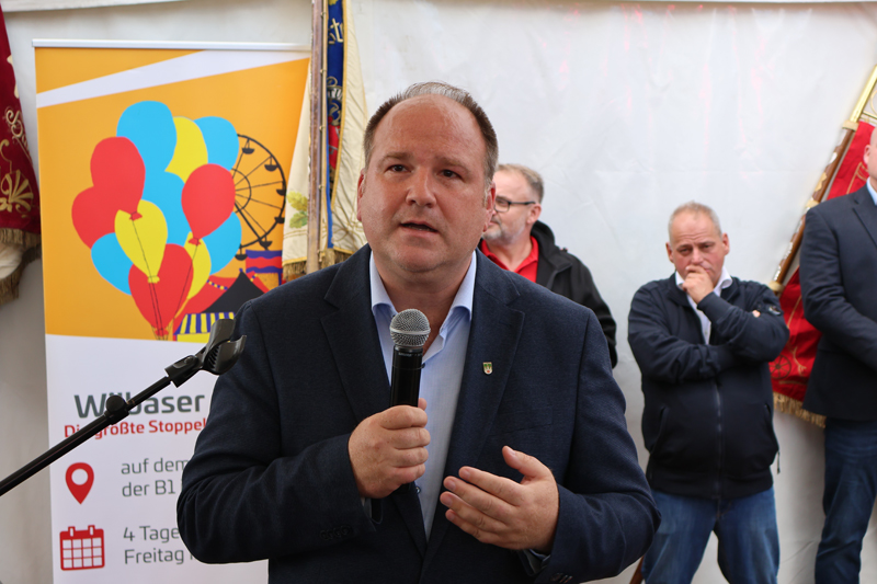 BürgerInnen bestätigen Christoph Dolle (SPD) im Amt