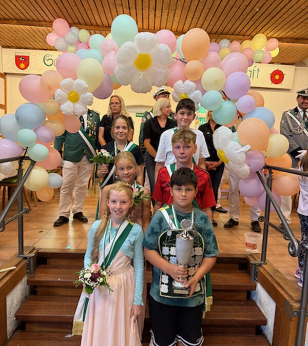 Schwalenberg feiert beim Kinderschützenfest ein unvergessliches Event für die Kleinen