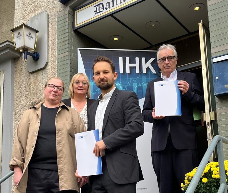 IHK Lippe wertet Konjunkturumfrage im Herbst aus