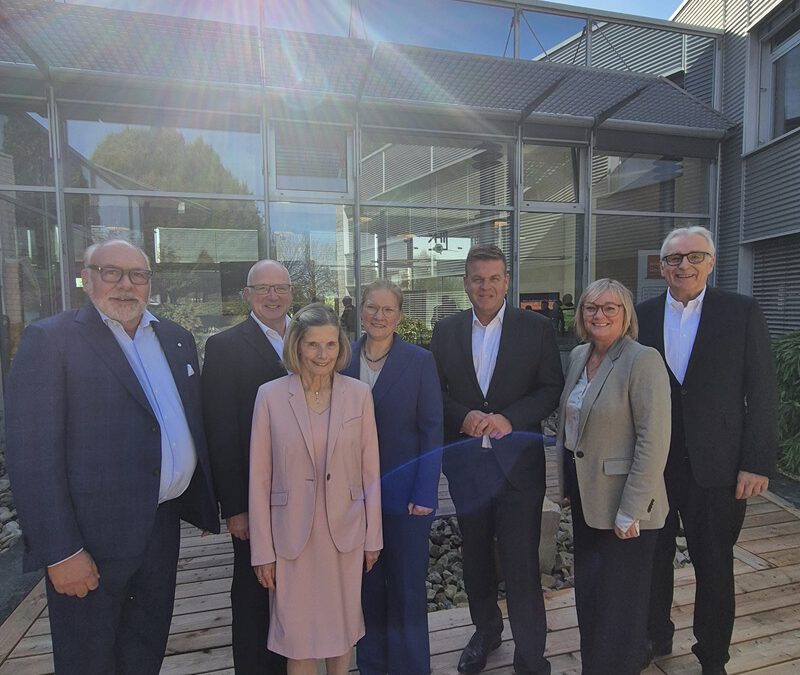 IHK Lippe im Gespräch mit NRW-Staatssekretär Heidmeier