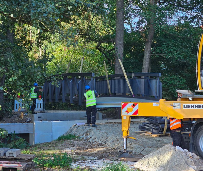 Neue Brücke in Papiernbentrup ist frei