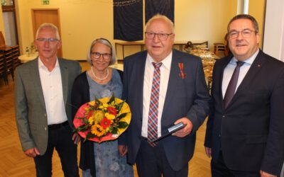 Bundesverdienstkreuz für Friedrich Westerheide aus Leopoldshöhe