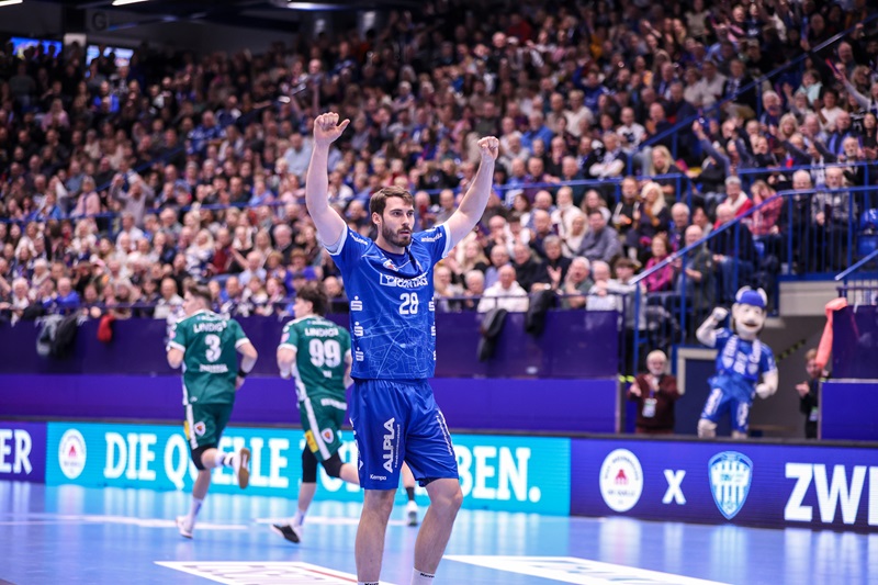 Zehnder-Verlängerung und Heimsieg