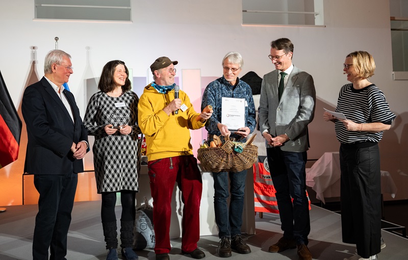 AckerBildung Blomberg in Düsseldorf geehrt