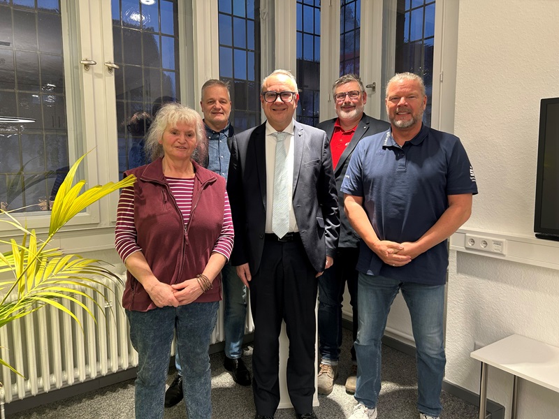 Titelverteidigerin Renate Bracht im Rathaus empfangen