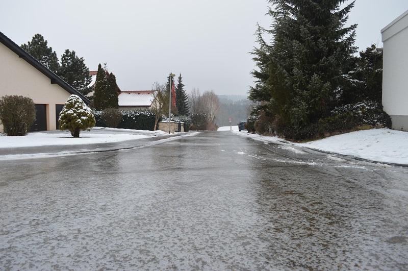 Glätteunfälle im gesamten Kreisgebiet