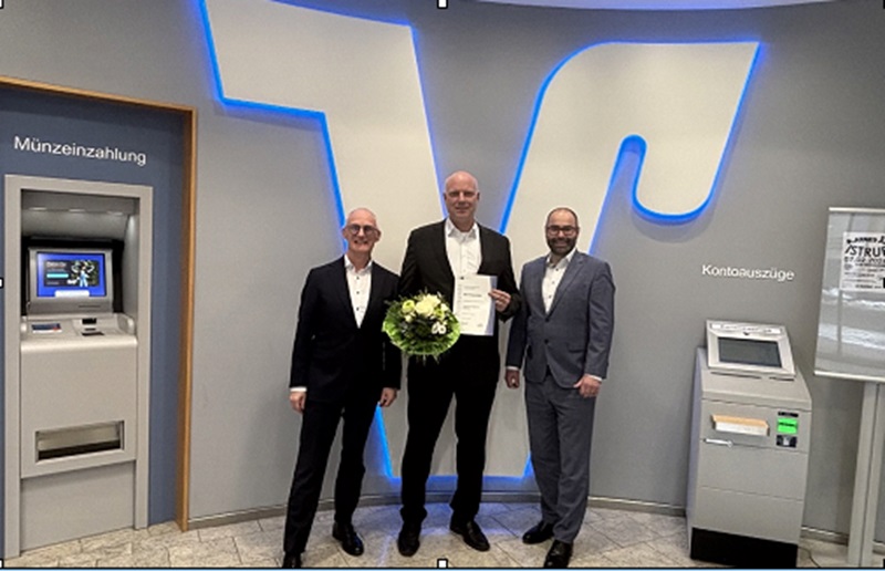 25-jähriges Dienstjubiläum bei der Volksbank Ostlippe eG