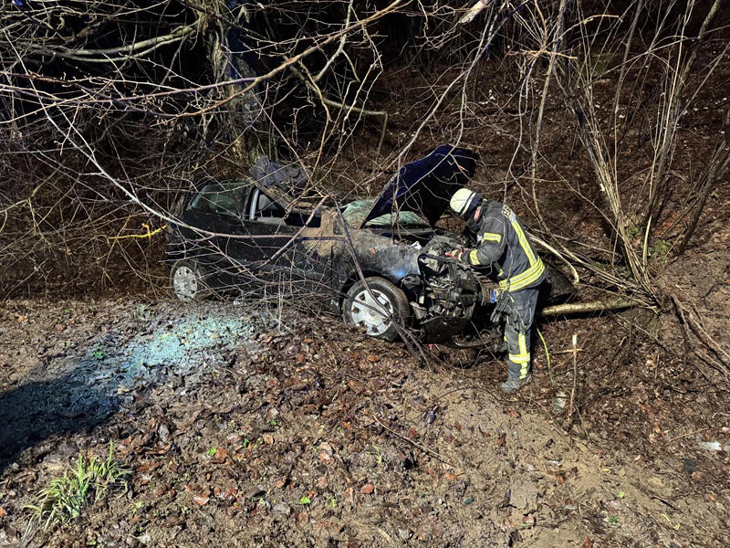 Alleinunfall auf der Nessenbergstraße