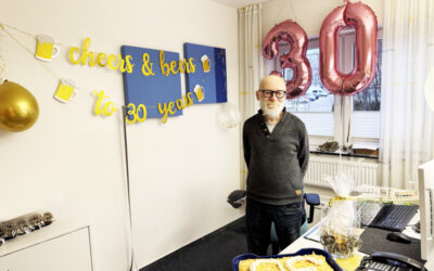 Dienstjubiläum: Wolf drei Jahrzehnte bei Juhre und Klaas