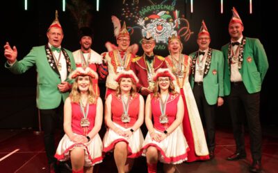 Klaus Hansen MdL empfängt Dreigestirn des TuS Müssen-Billinghausen