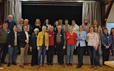 VHS Lippe-Ost verabschiedet Andrea Lemm in den Ruhestand