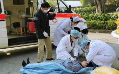 Erste Hilfe 60 plus: Seniorinnen und Senioren im Notfall helfen