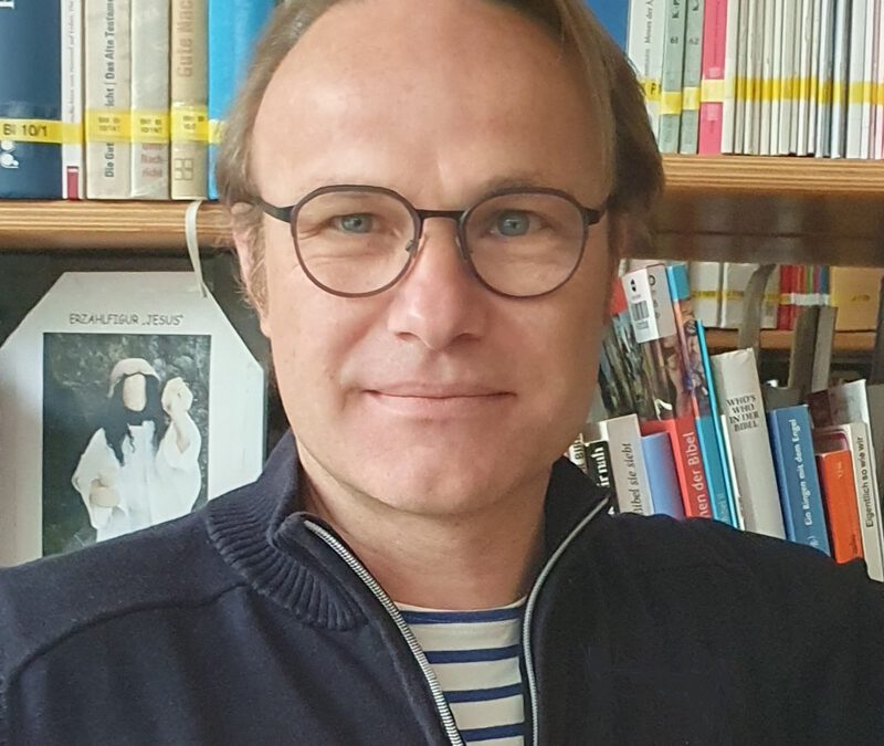 Lesung: Bücher und Scherben – Drei jüdische Autorinnen aus Ostwestfalen