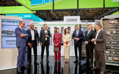 Bundeskanzler Friedrich Merz besucht Phoenix Contact auf der Hannover Messe