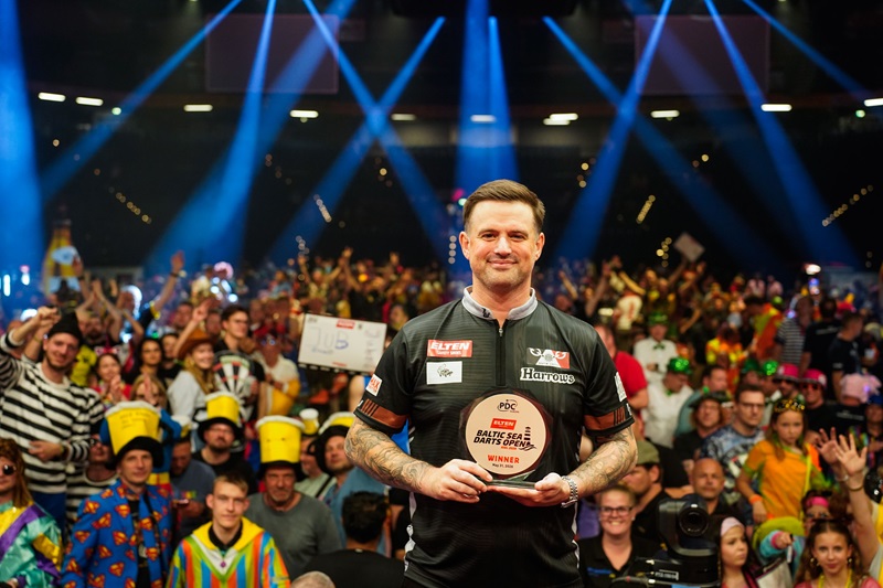 Luke Woodhouse feiert Premieren-Titel auf der European Tour