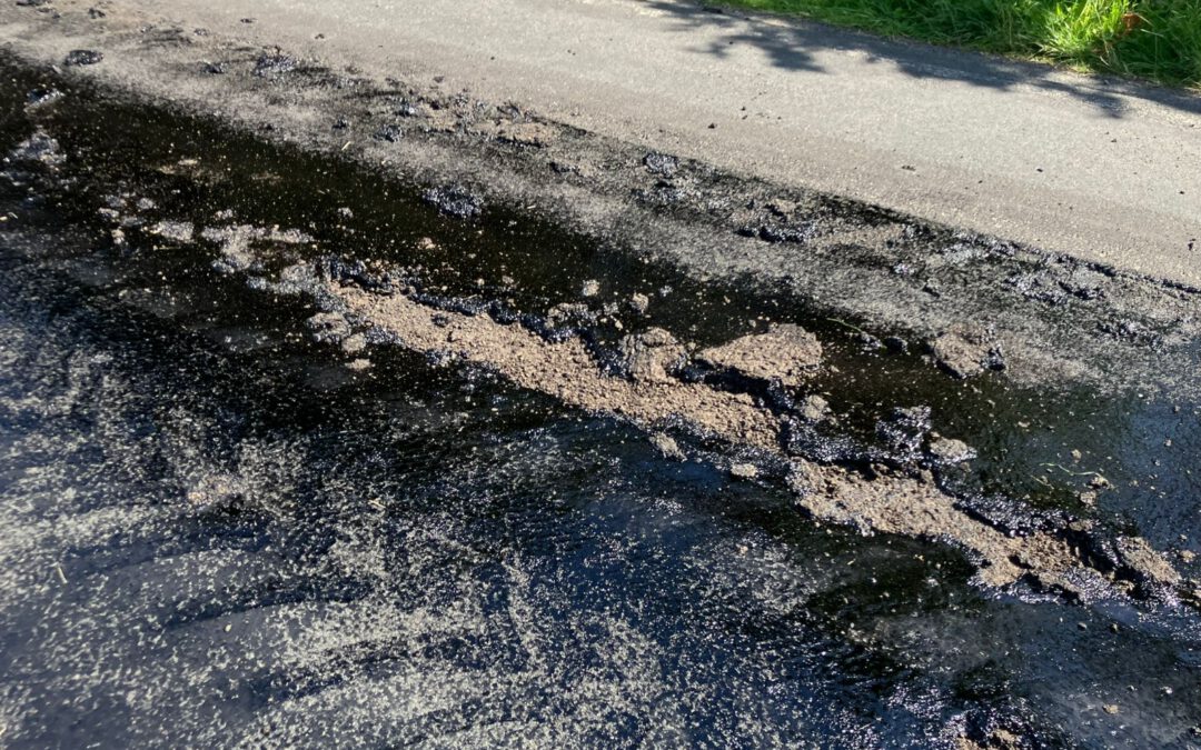 Vollsperrung der Winterbergstraße bei Eschenbruch – wichtige Umleitungsstrecke nach Lügde betroffen