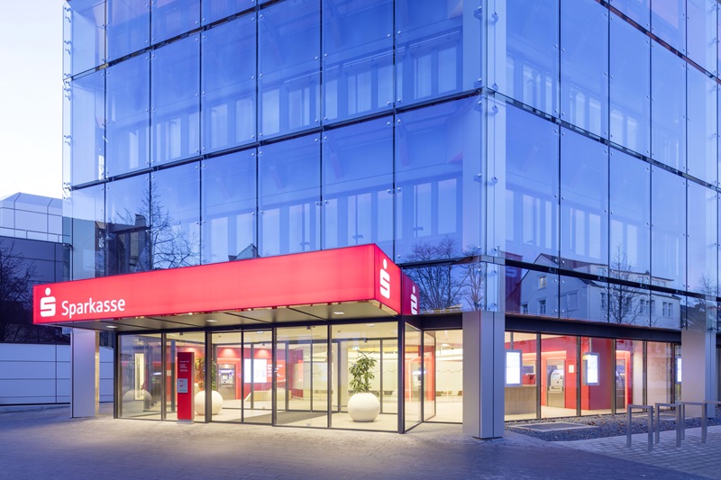 Sparkasse Paderborn-Detmold-Höxter startet S-Neo