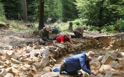 „Archäologische Zeitreise“ in Dörentrup: Einweihung eines neuen Wanderwegs