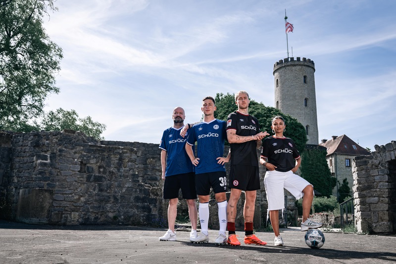 Arminia Bielefeld präsentiert neues Heim- und Auswärtstrikot