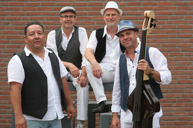 Blomberger Sommerklänge im Schweigegarten mit Salsa, Soul & Pop und deutschen Chansons