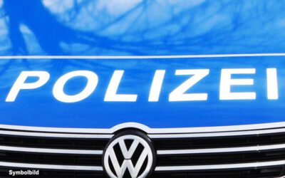 Lage-Pottenhausen. Von der Straße abgekommen und überschlagen.