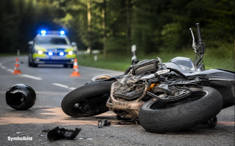 Motorradfahrer verunglückt tödlich