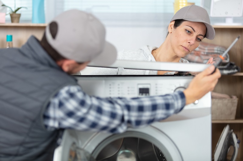 Elektrogerät kaputt? Was sich bei Reparaturen ab 31. Juli ändert